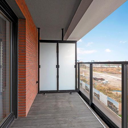 Riverside Nadmotlawie - Sauna, Gym & Kids Play By Lion Apartments グダニスク エクステリア 写真